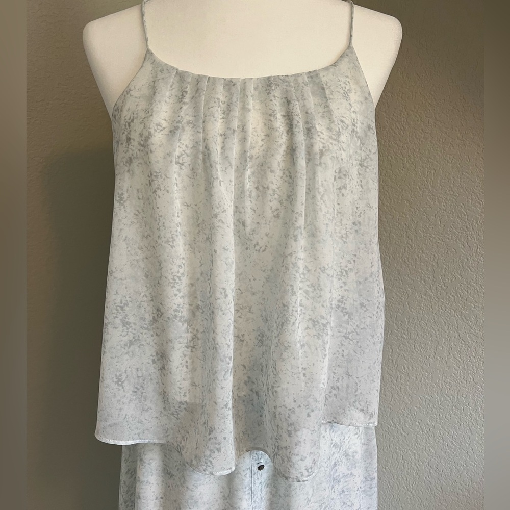 Gorgeous flowy tank and skirt set--2 pieces.